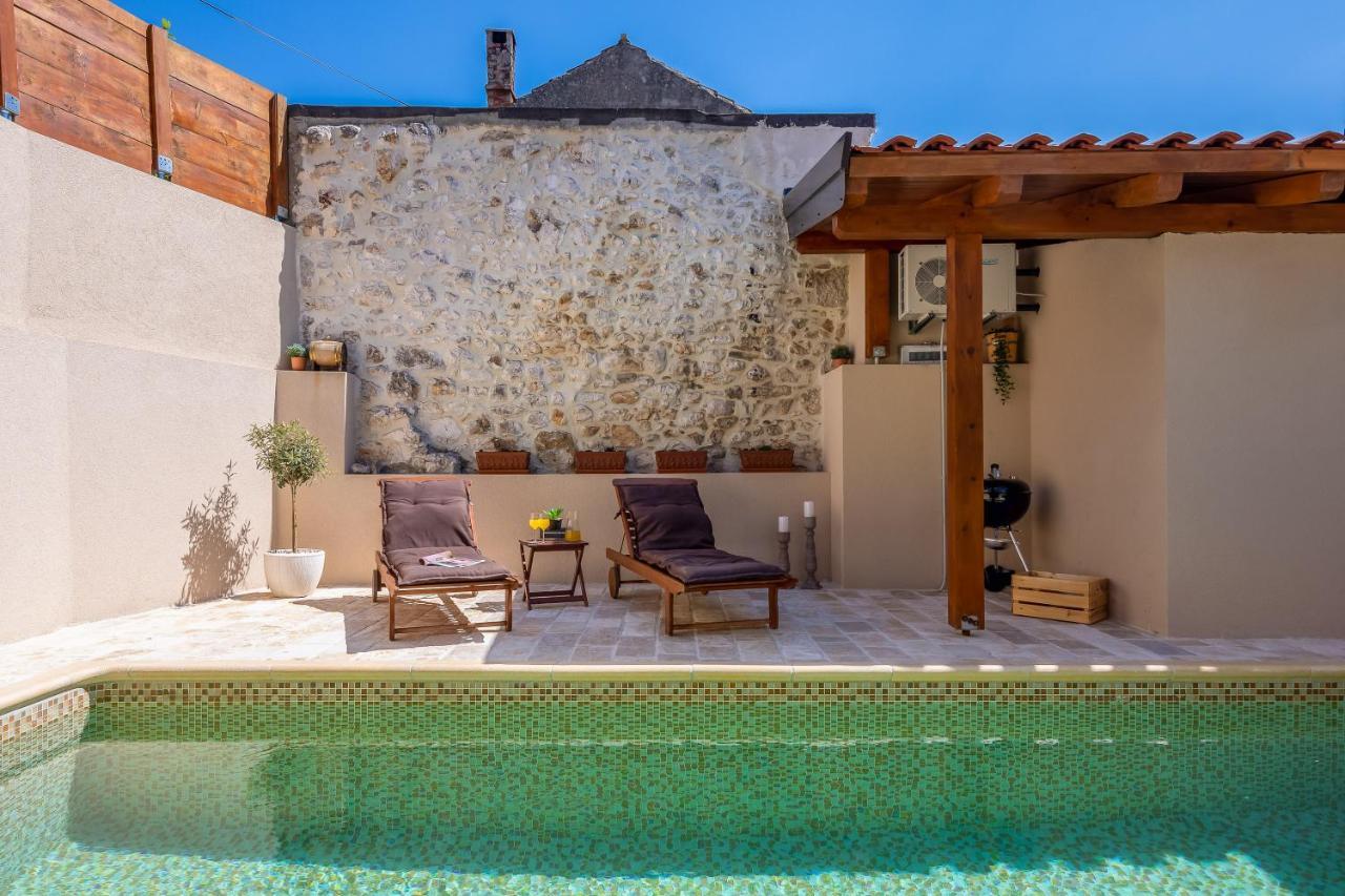 Villa Kameni Dvori Sveti Filip i Jakov Luaran gambar